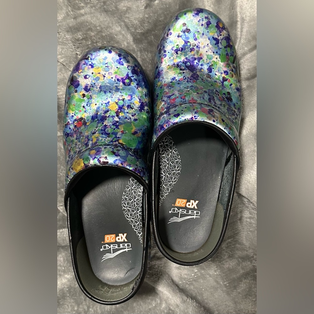 Dansko XP 2.0 Women’s Clogs Shoes Strong Slip Resistant Stylish comfortable